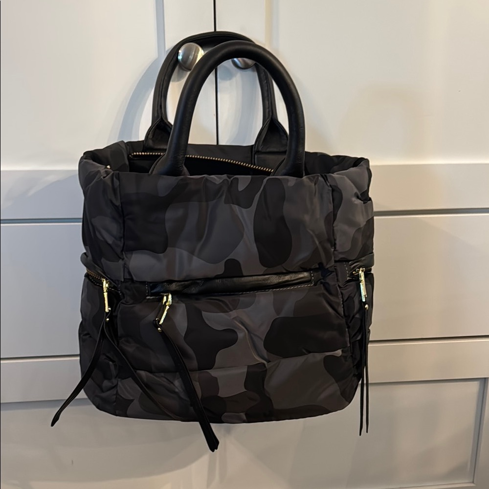 Puffer Camo Crossbody in Gray and Black Camo NIP